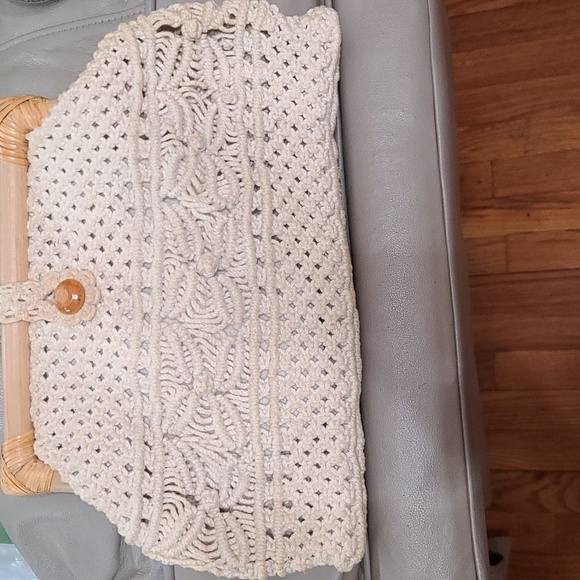 VTG Mister Ernest Woven Macrame Clutch Purse Wood Frame Top Button Latch GUC - Picture 1 of 11